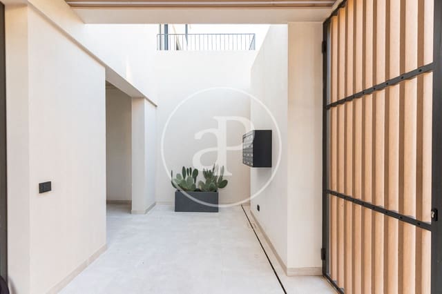 Apartament na sprzedaż w Palma de Mallorca z basenem - 1 420 000 € (Ref: 8999921)