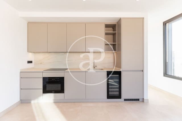 Apartament na sprzedaż w Palma de Mallorca z basenem - 1 420 000 € (Ref: 8999921)