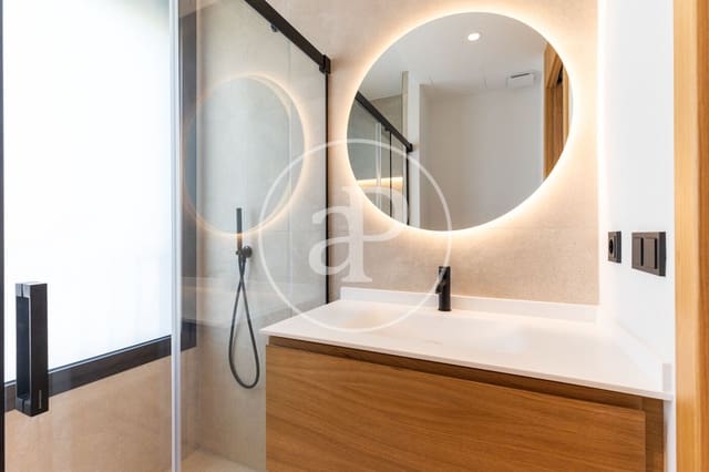 Apartament na sprzedaż w Palma de Mallorca z basenem - 1 420 000 € (Ref: 8999921)