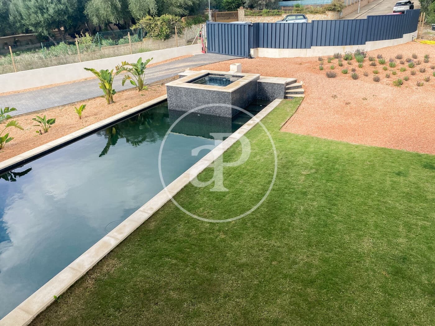 4 soveværelse Lejlighed til salg i Palmanyola med swimmingpool - € 1.950.000 (Ref: 9012625)