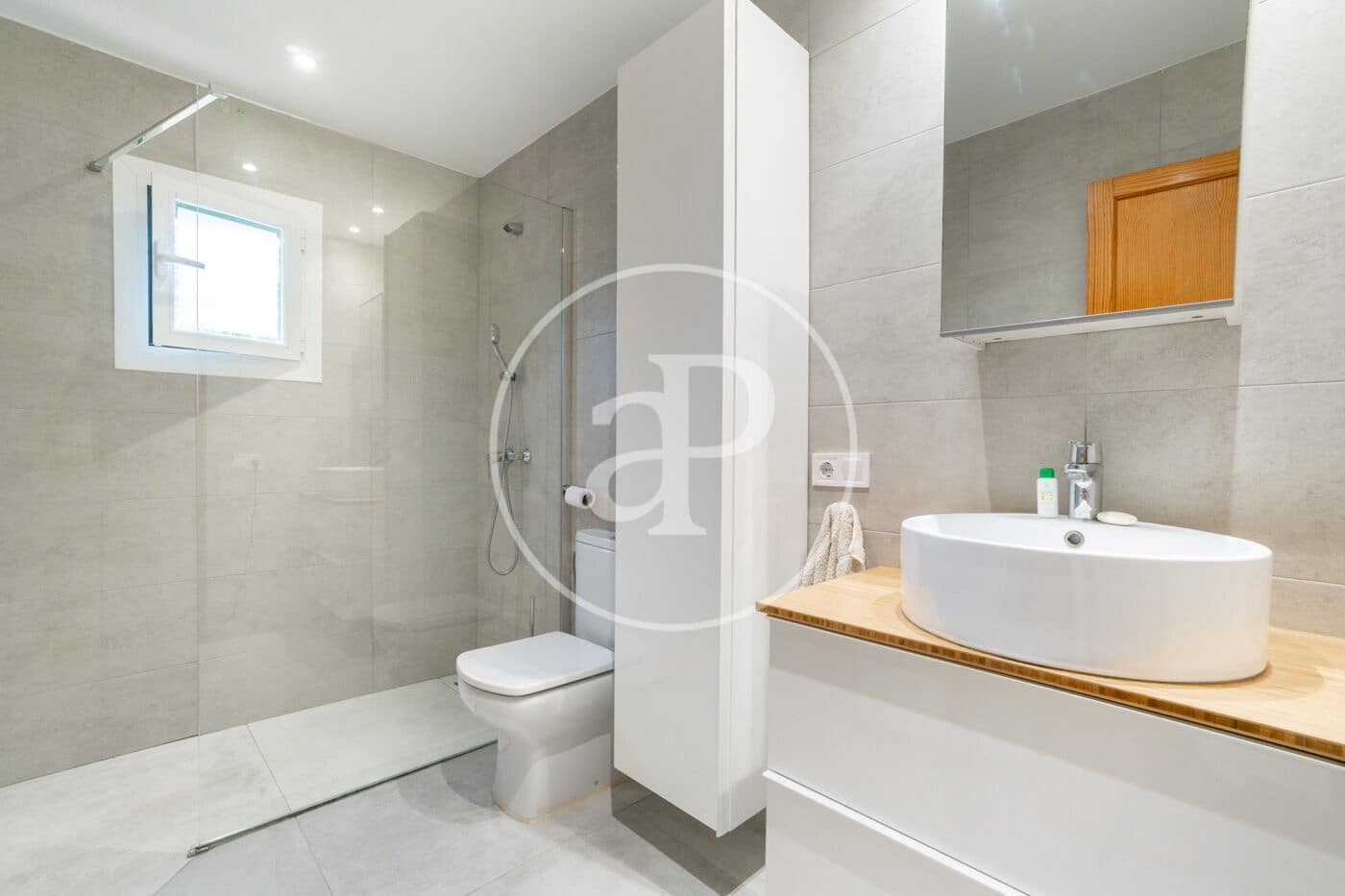 4 soveværelse Villa til leje i Algaida med swimmingpool - € 3.000 (Ref: 9026810)