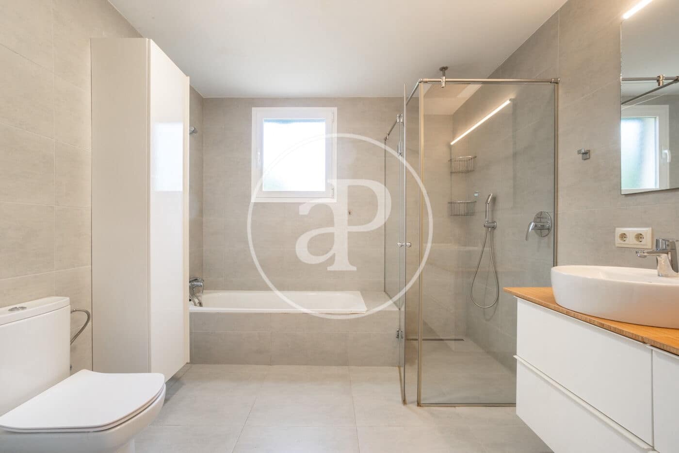 4 soveværelse Villa til leje i Algaida med swimmingpool - € 3.000 (Ref: 9026810)