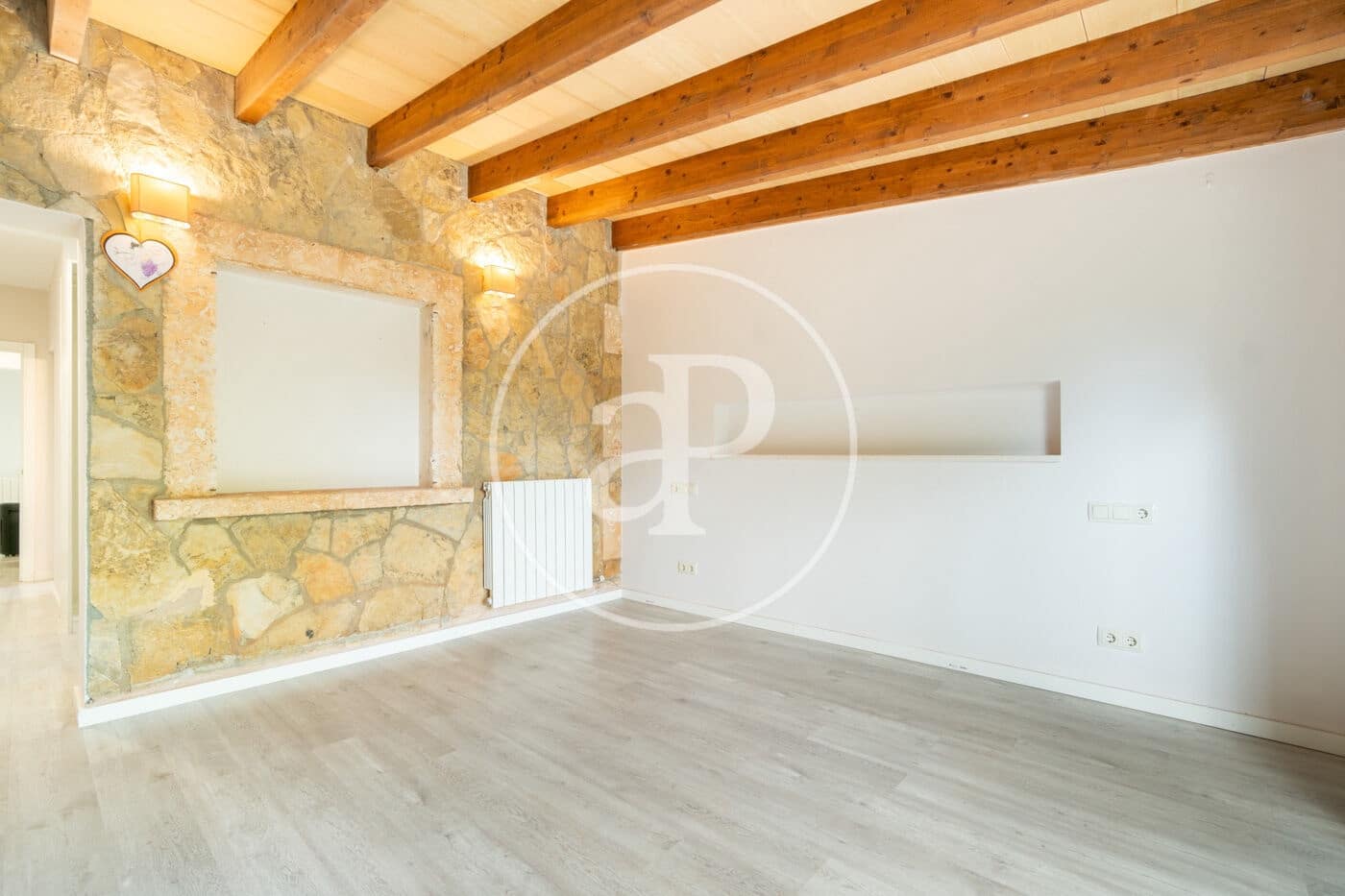 4 soveværelse Villa til leje i Algaida med swimmingpool - € 3.000 (Ref: 9026810)