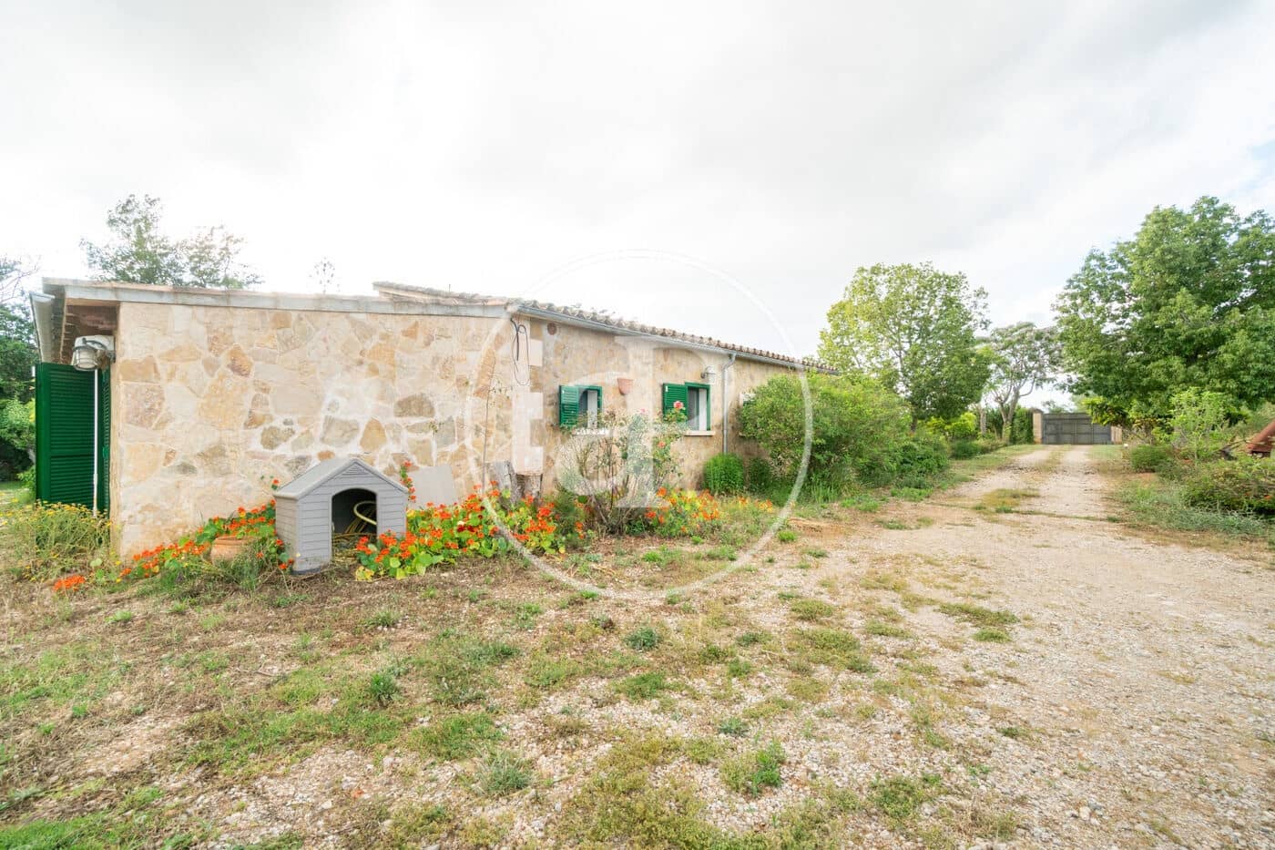 4 soveværelse Villa til leje i Algaida med swimmingpool - € 3.000 (Ref: 9026810)