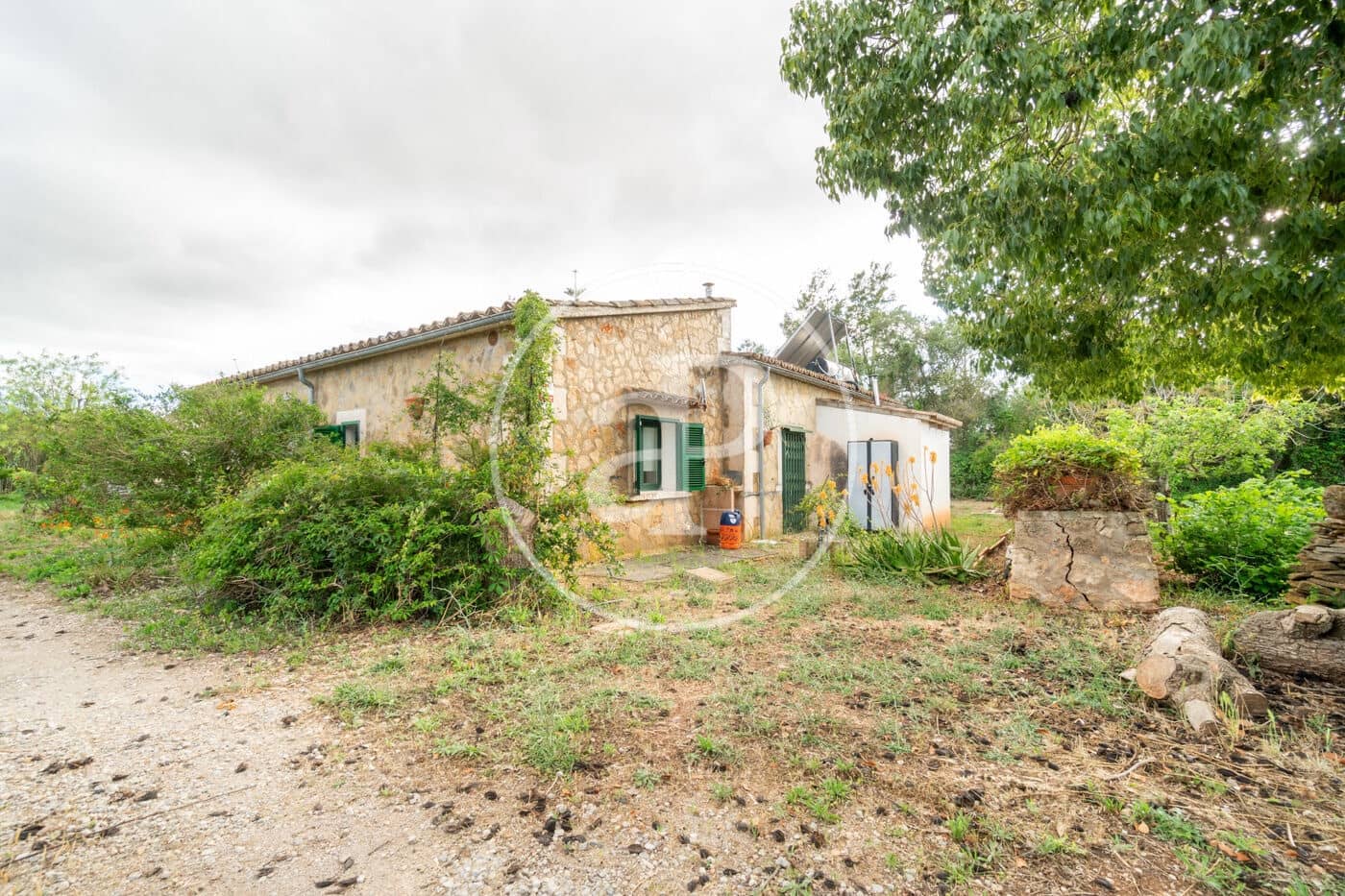 4 soveværelse Villa til leje i Algaida med swimmingpool - € 3.000 (Ref: 9026810)