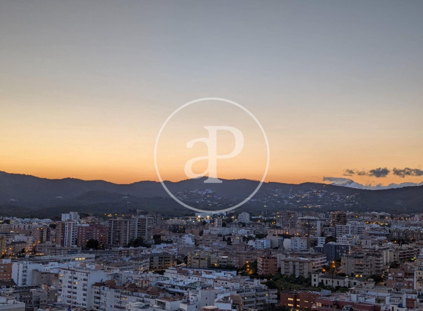 3 soveværelse Lejlighed til salg i Es Forti - € 595.000 (Ref: 9029941)