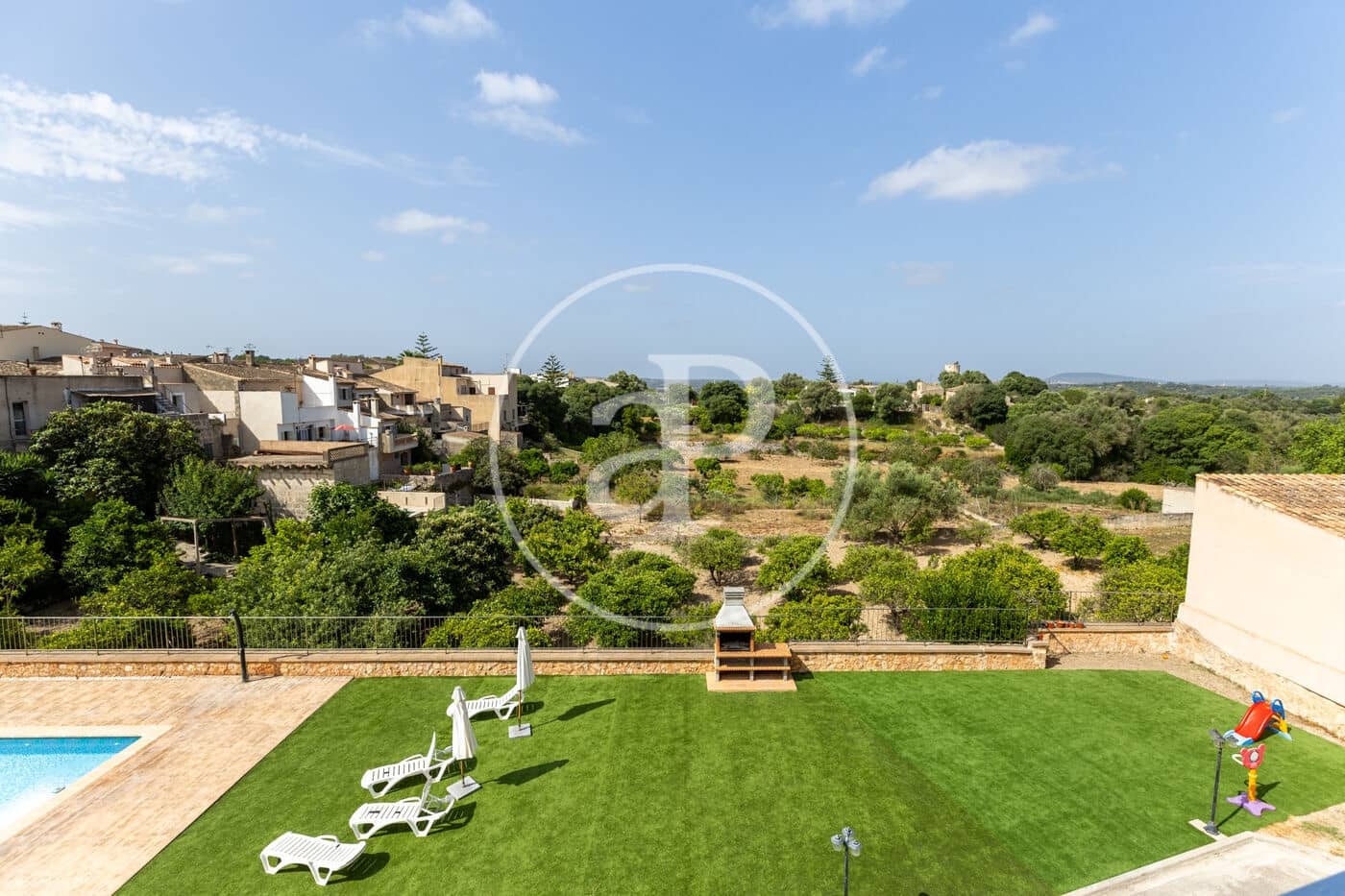 Appartement de 3 chambres à louer à Sineu avec piscine - 2 000 € (Ref: 9069080)