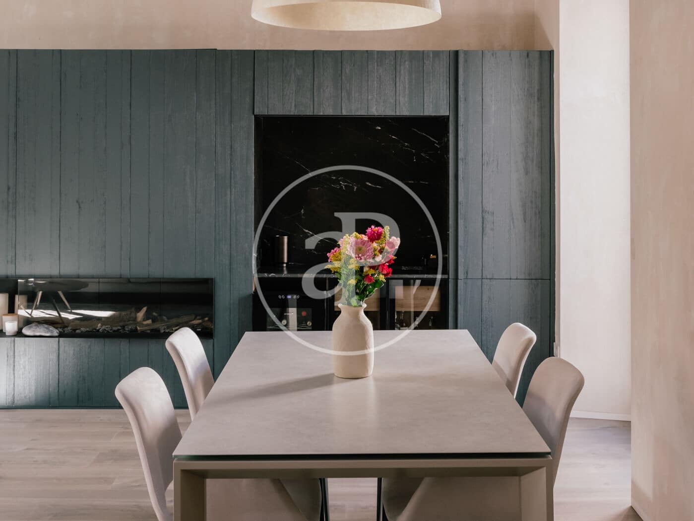 3 bedroom Apartment for sale in Palma de Mallorca - € 985,000 (Ref: 9069081)