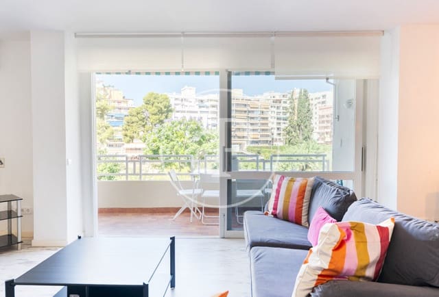 4 bedroom Apartment for rent in Santa Catalina, Palma de Mallorca - € 2,200 (Ref: 9091864)