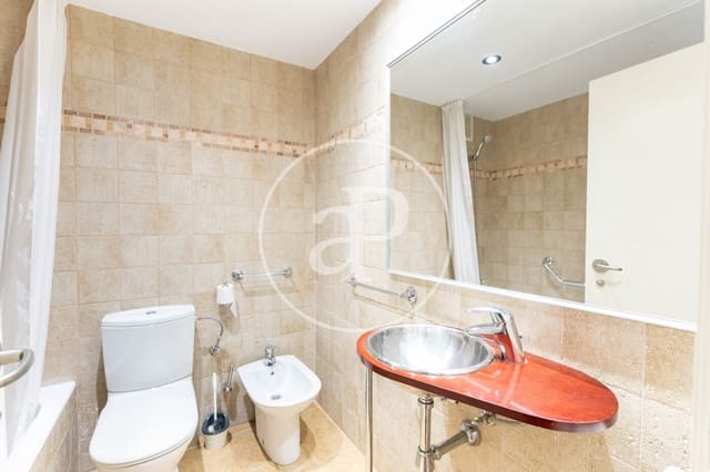 4 bedroom Apartment for rent in Santa Catalina, Palma de Mallorca - € 2,200 (Ref: 9091864)