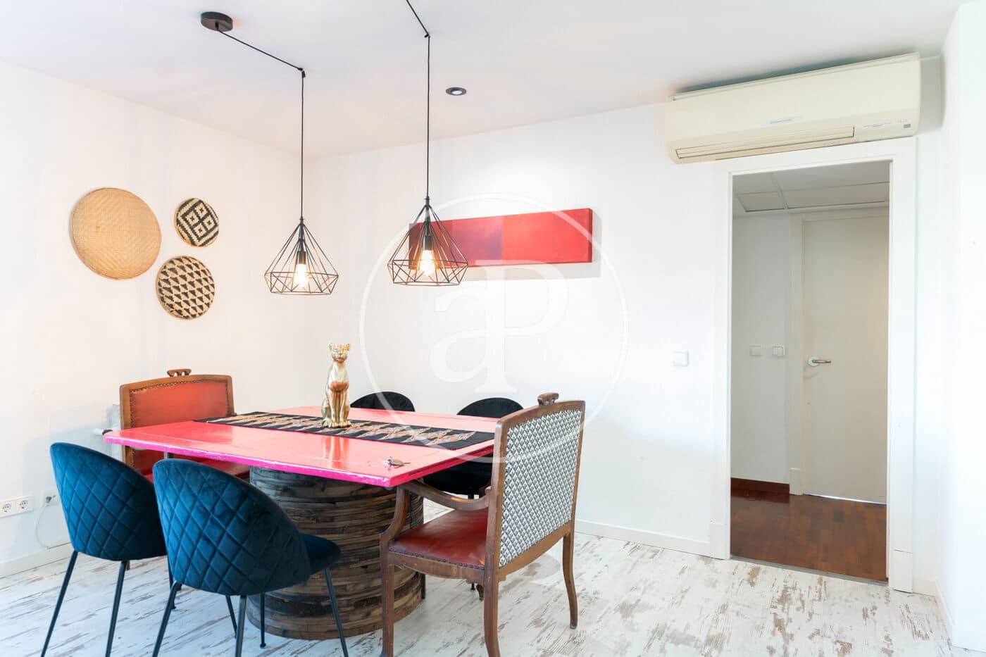 4 slaapkamer Appartement te huur in Palma de Mallorca - € 2.200 (Ref: 9091864)