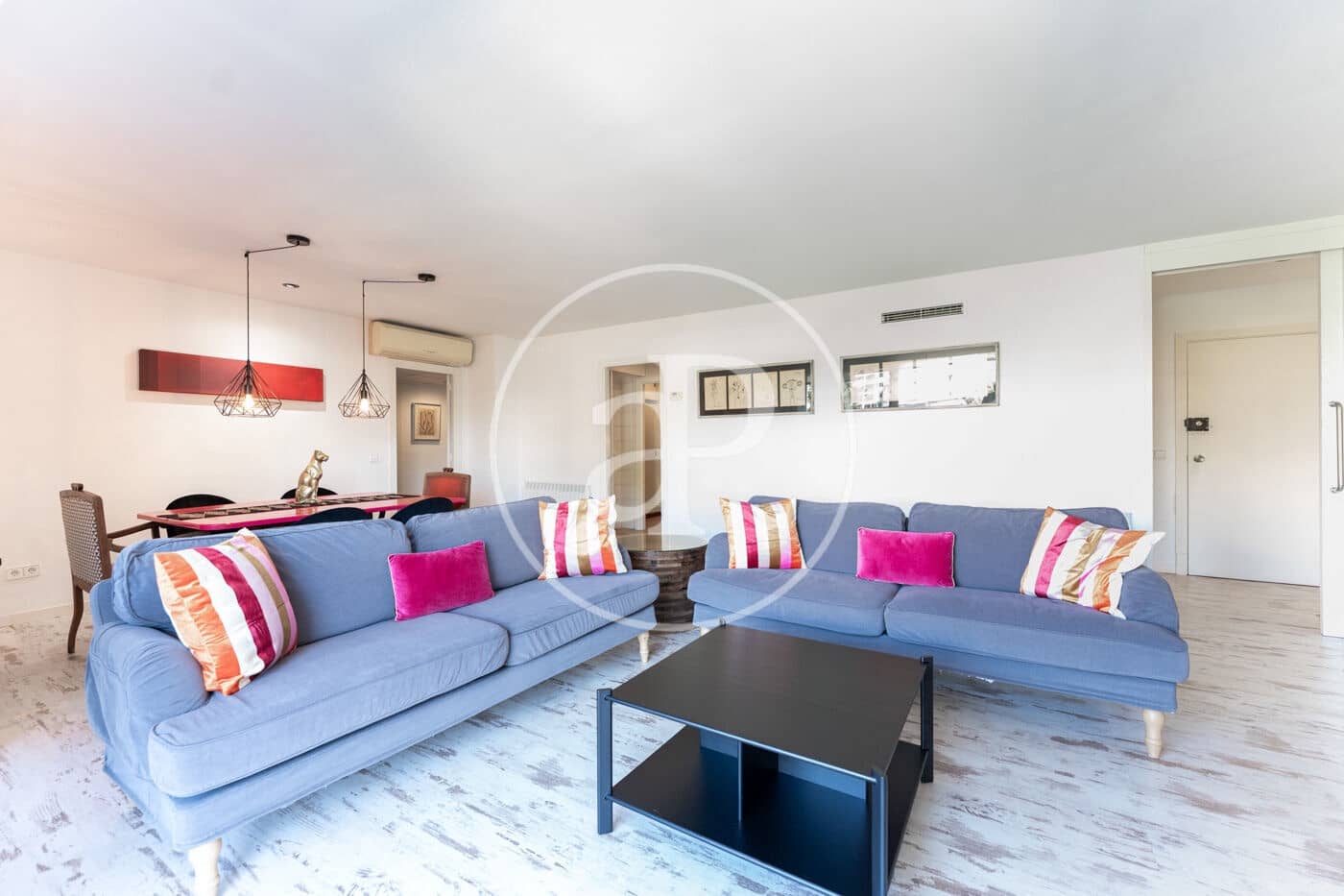 4 slaapkamer Appartement te huur in Palma de Mallorca - € 2.200 (Ref: 9091864)