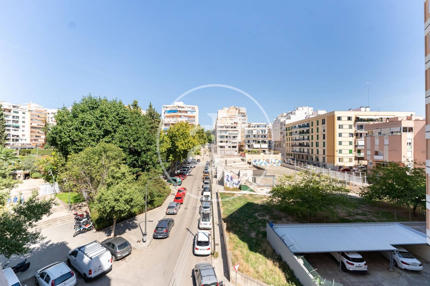 4 slaapkamer Appartement te huur in Palma de Mallorca - € 2.200 (Ref: 9091864)