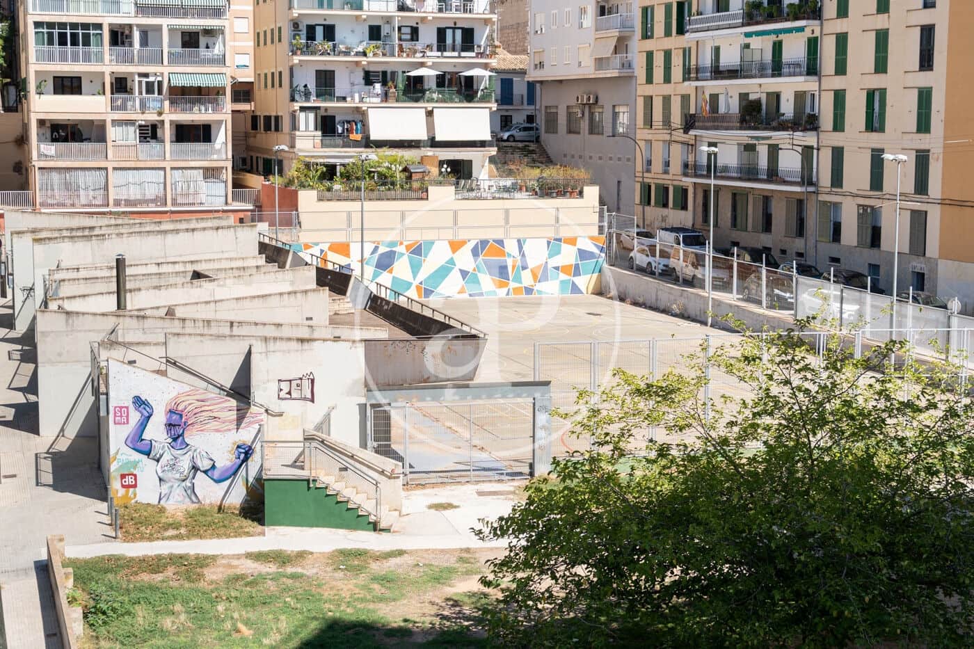 4 slaapkamer Appartement te huur in Palma de Mallorca - € 2.200 (Ref: 9091864)