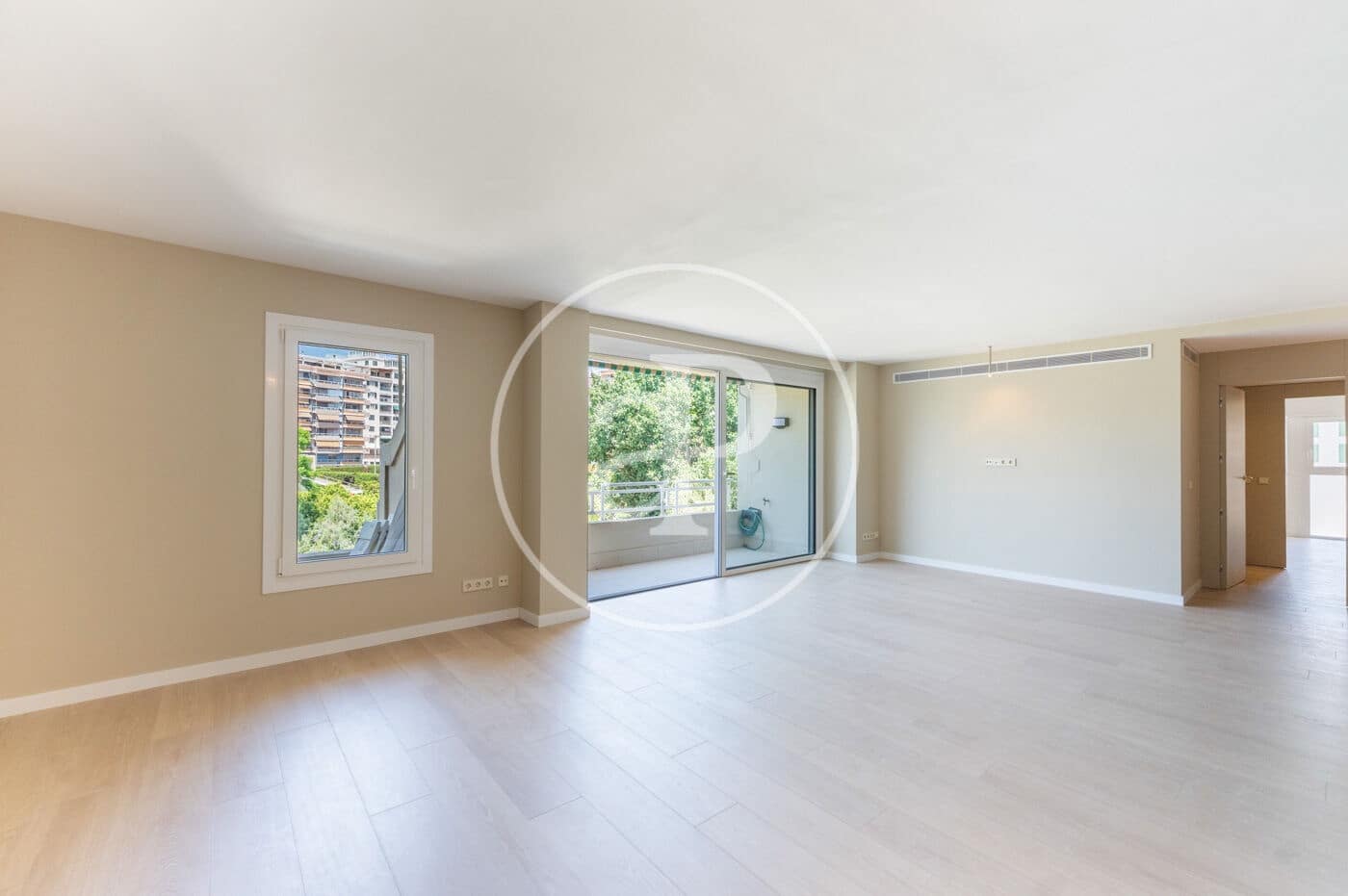 Appartement de 3 chambres à louer à Palma de Mallorca avec garage - 3 500 € (Ref: 9091864)