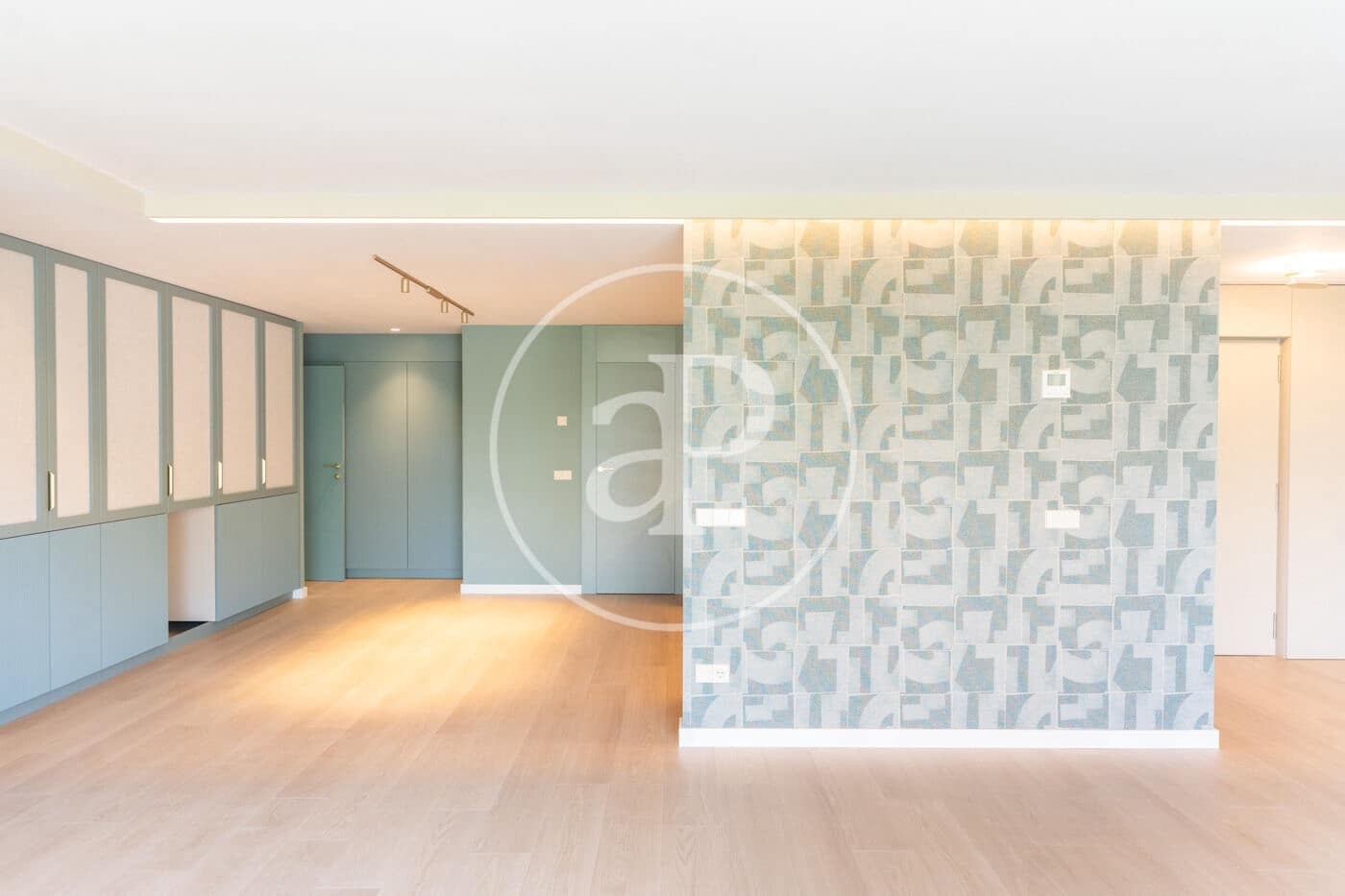 Appartement de 3 chambres à louer à Palma de Mallorca avec garage - 3 500 € (Ref: 9091864)