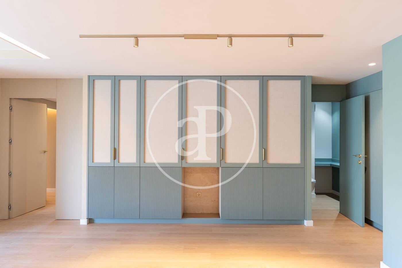Appartement de 3 chambres à louer à Palma de Mallorca avec garage - 3 500 € (Ref: 9091864)