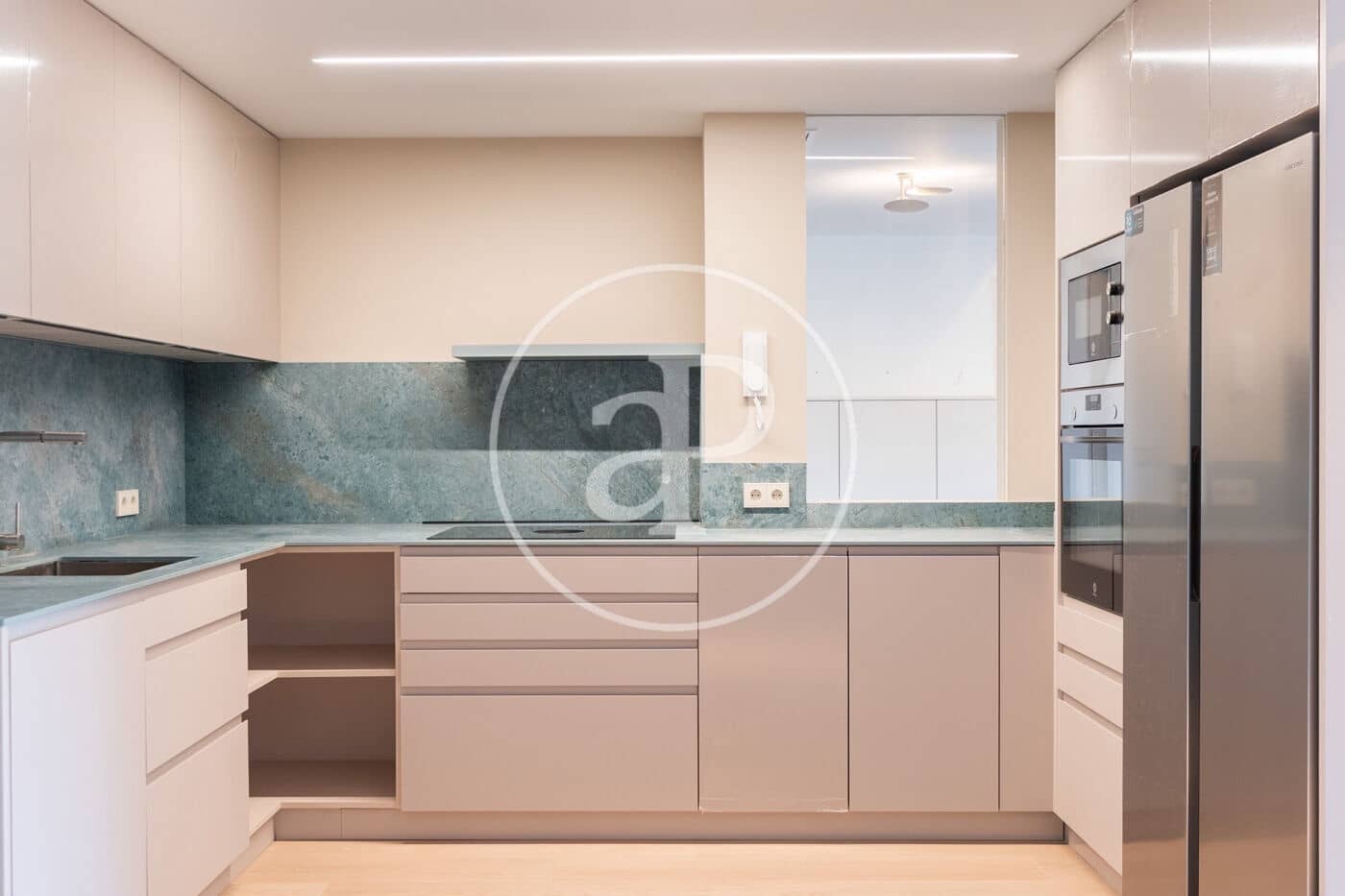 Appartement de 3 chambres à louer à Palma de Mallorca avec garage - 3 500 € (Ref: 9091864)