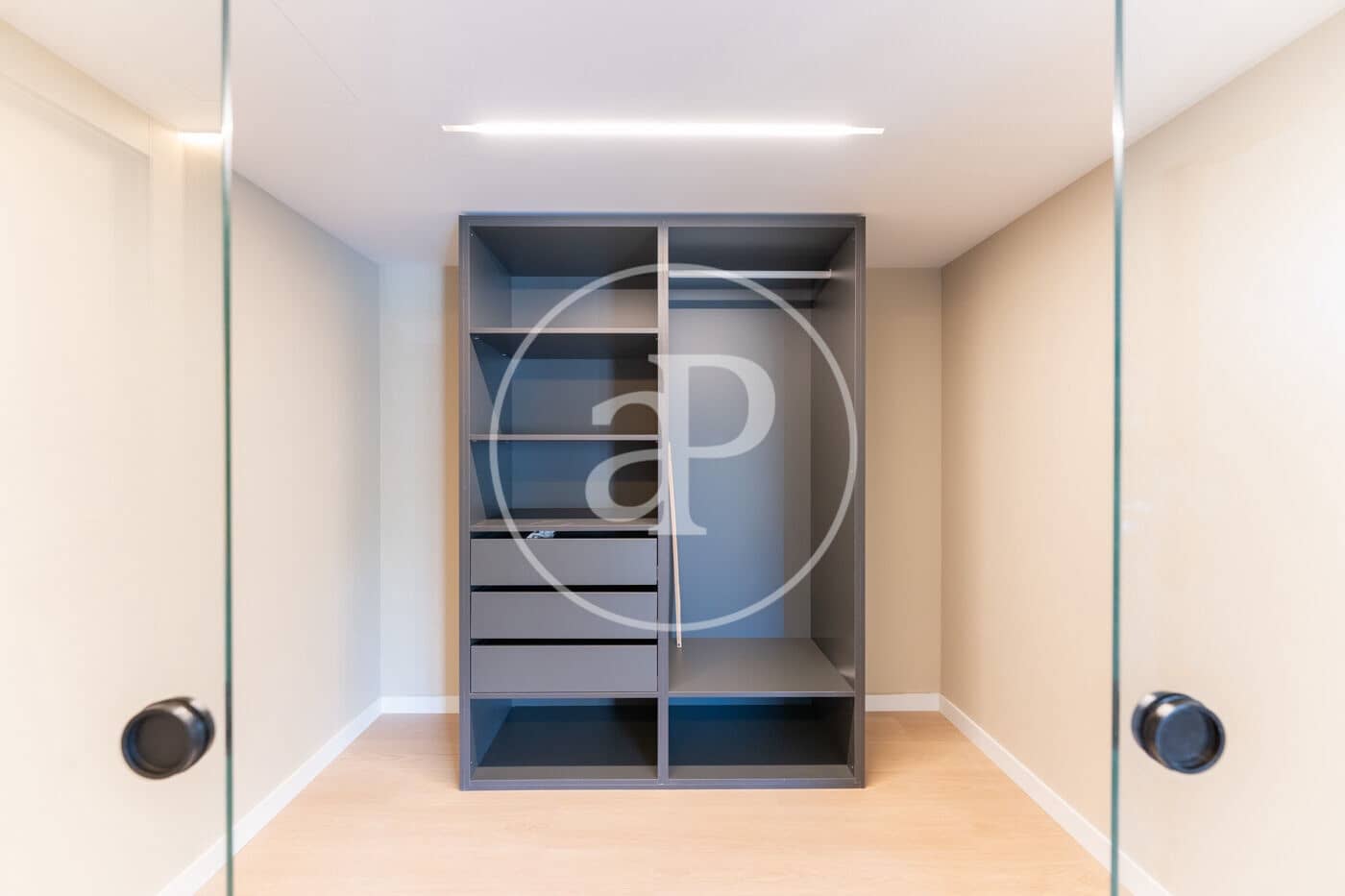 Appartement de 3 chambres à louer à Palma de Mallorca avec garage - 3 500 € (Ref: 9091864)