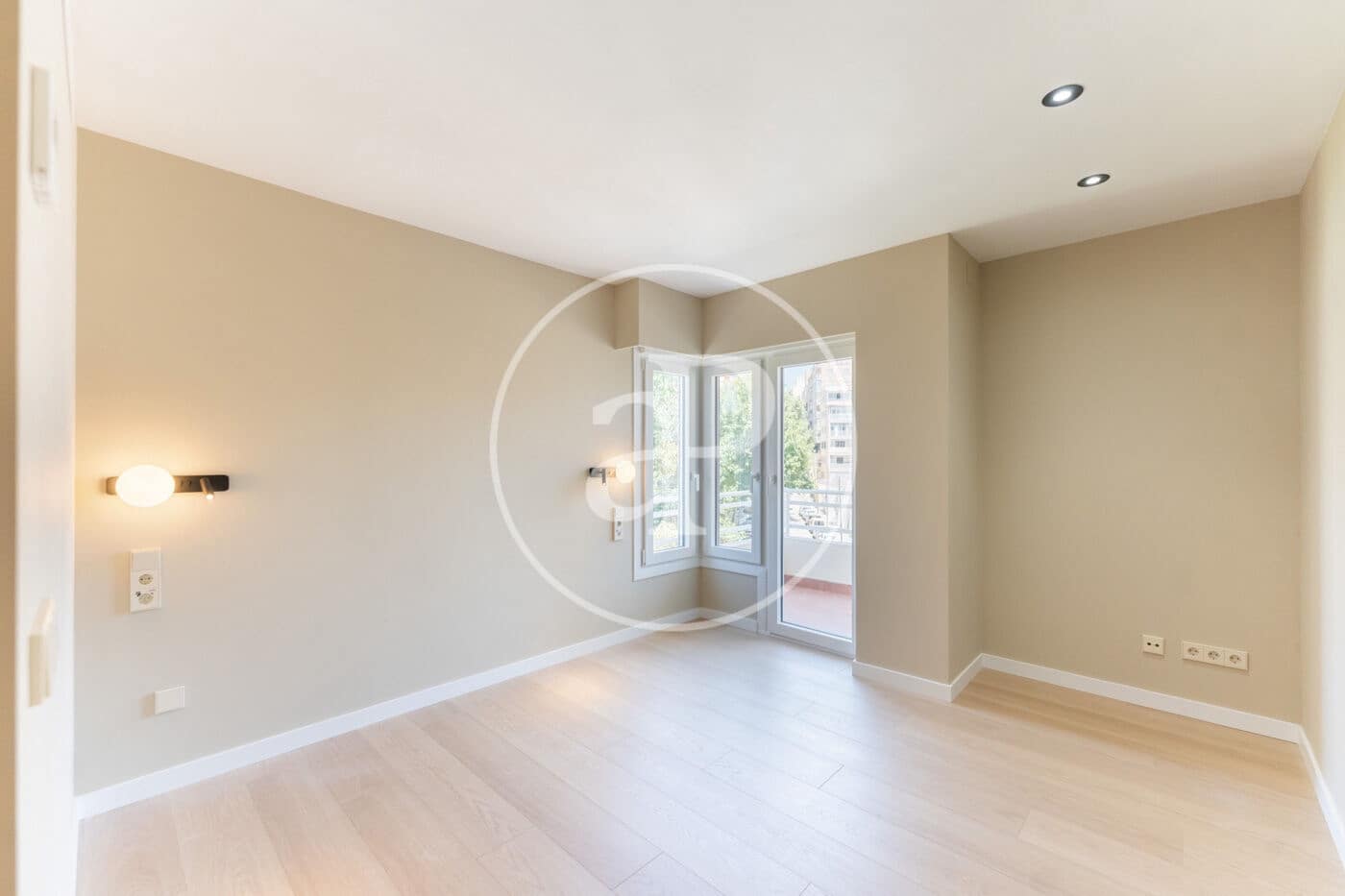 Appartement de 3 chambres à louer à Palma de Mallorca avec garage - 3 500 € (Ref: 9091864)