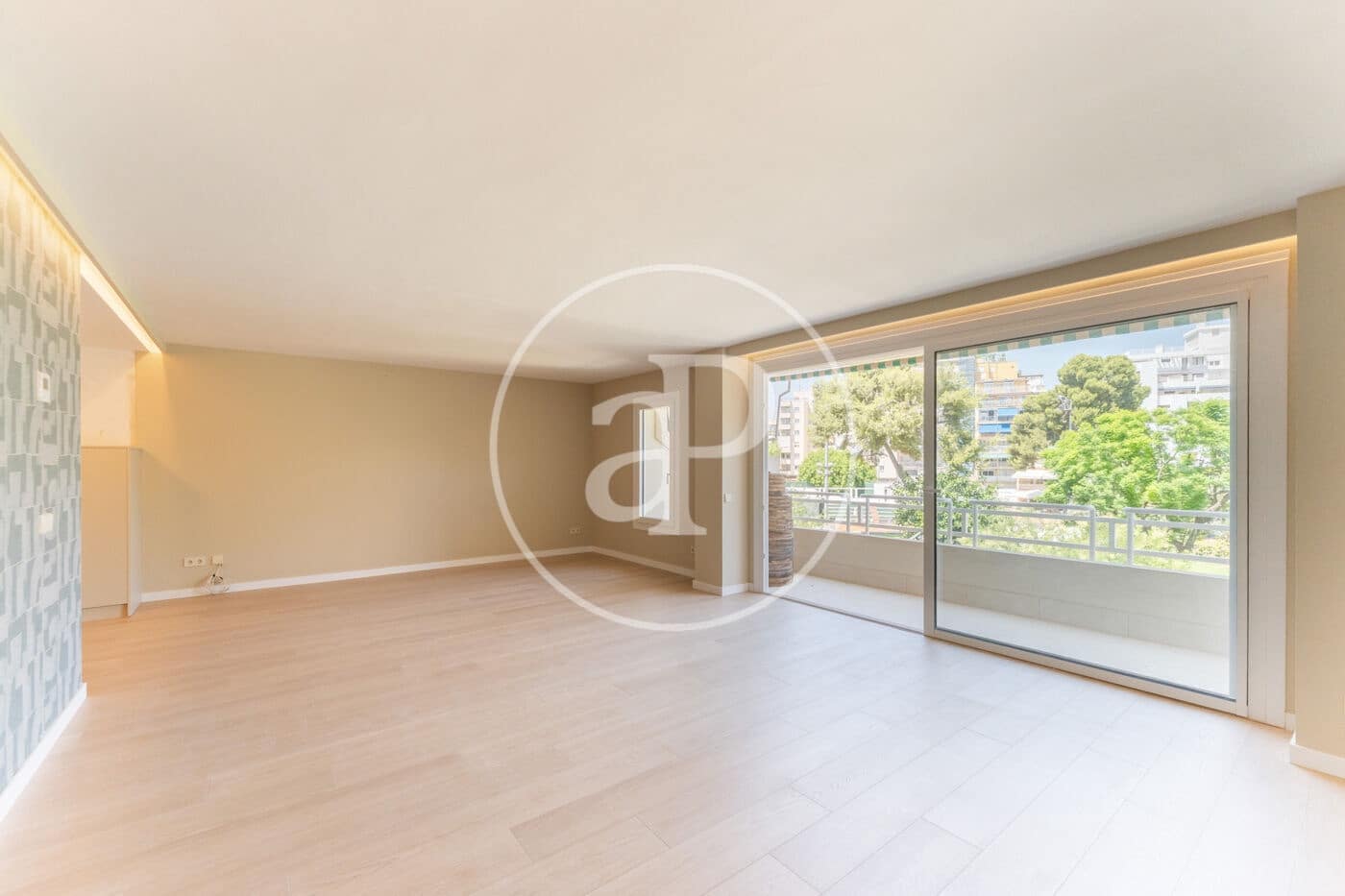 Appartement de 3 chambres à louer à Palma de Mallorca avec garage - 3 500 € (Ref: 9091864)
