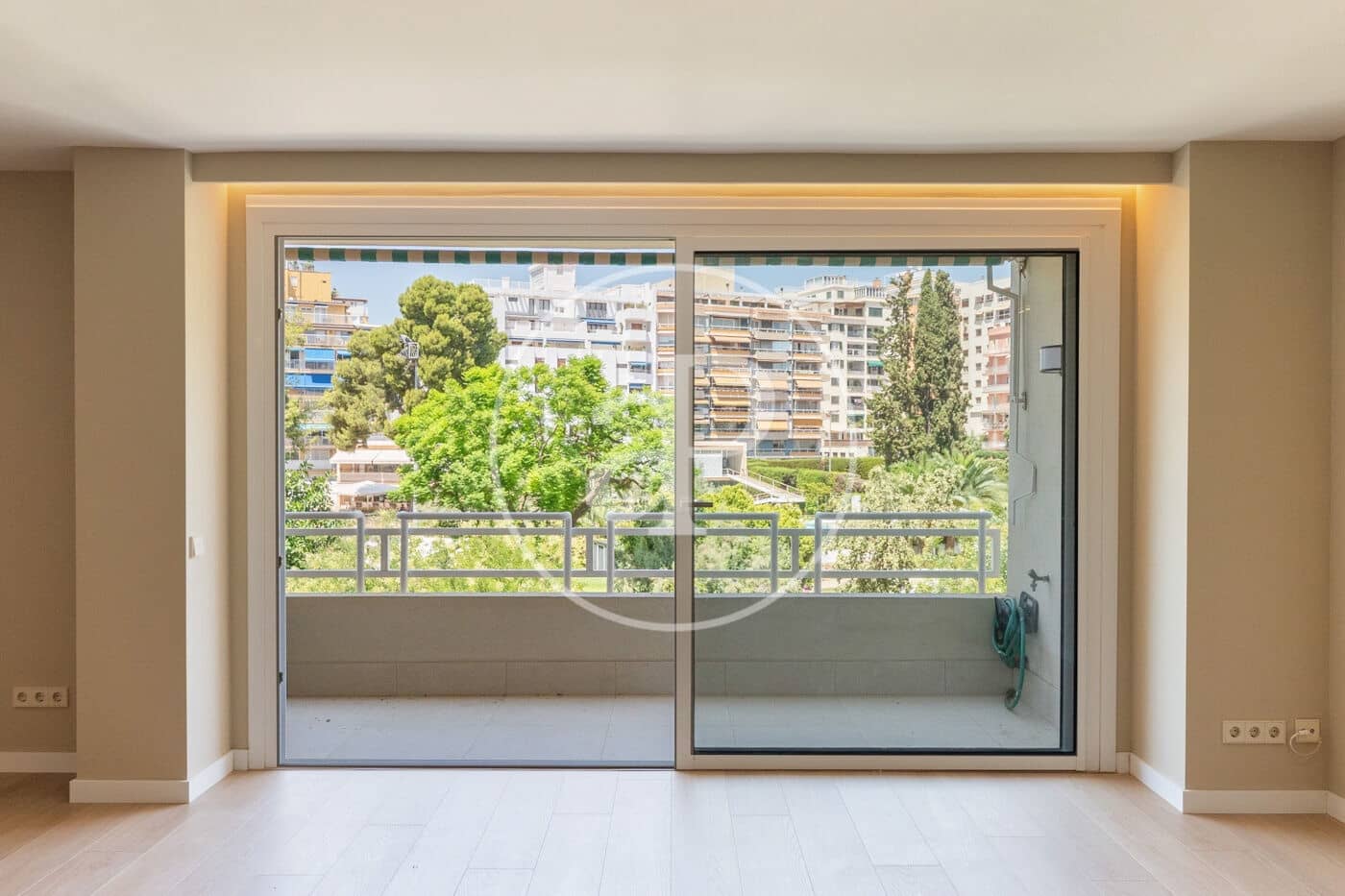 Appartement de 3 chambres à louer à Palma de Mallorca avec garage - 3 500 € (Ref: 9091864)