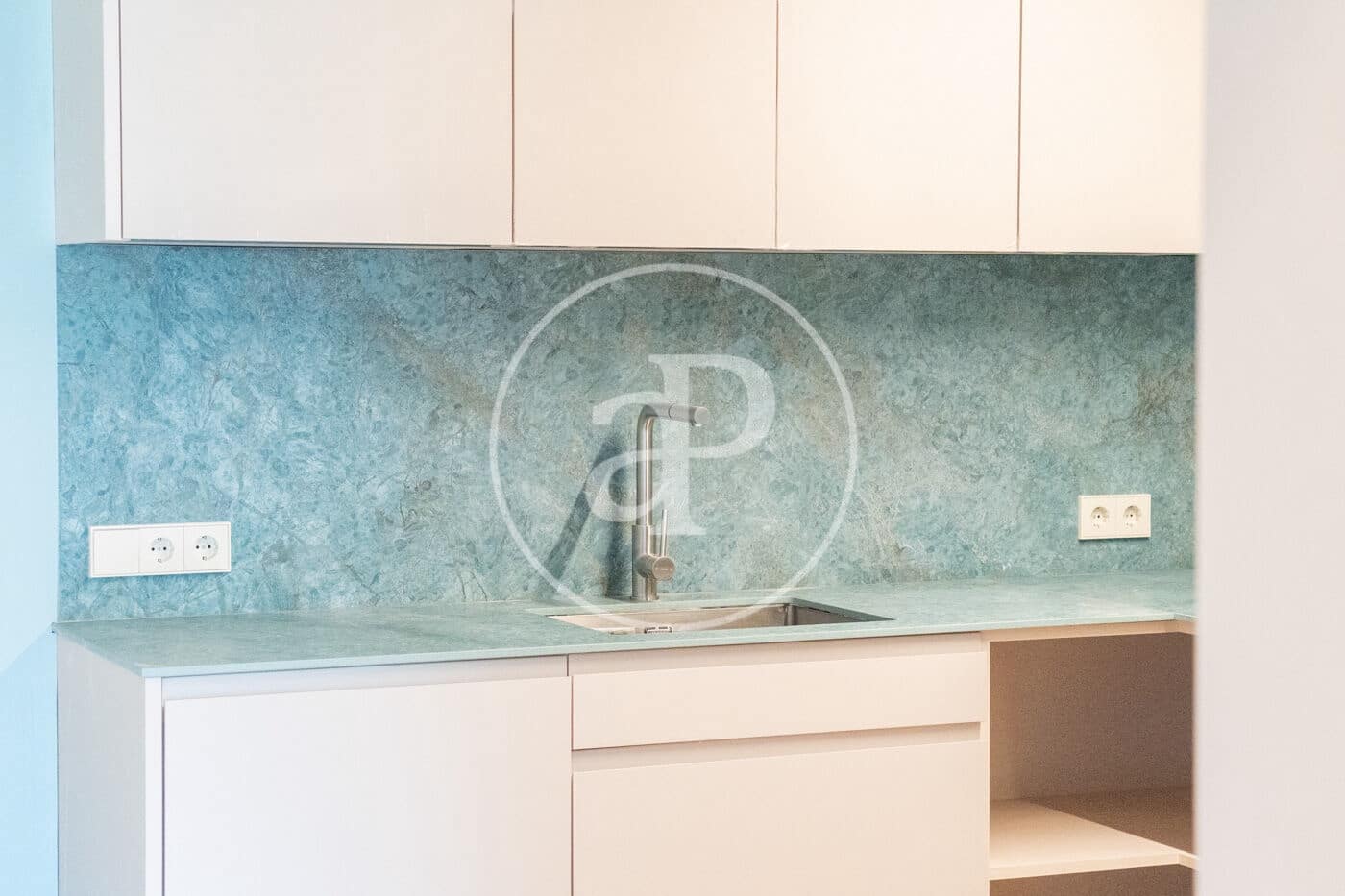 Appartement de 3 chambres à louer à Palma de Mallorca avec garage - 3 500 € (Ref: 9091864)