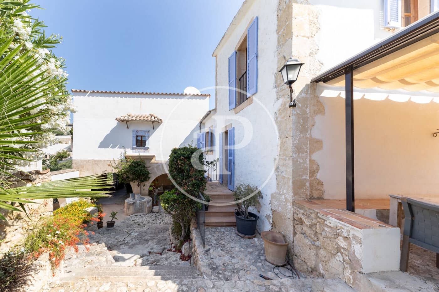 5 soveværelse Villa til salg i Palma de Mallorca med swimmingpool - € 3.350.000 (Ref: 9099335)