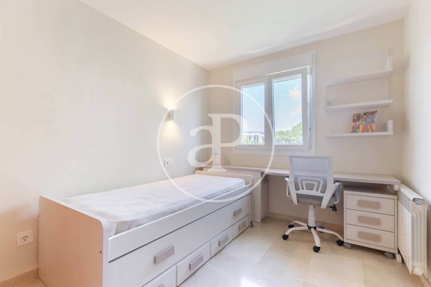 3 bedroom Apartment for rent in Palma de Mallorca - € 2,000 (Ref: 9118973)