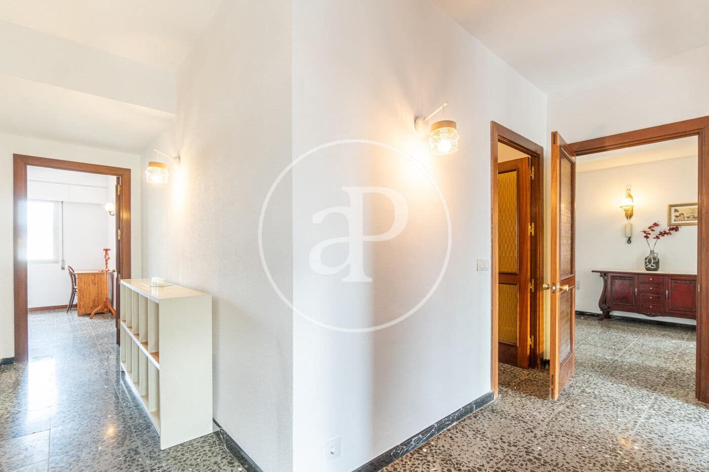 Appartement de 3 chambres à louer à Palma de Mallorca - 2 000 € (Ref: 9129972)