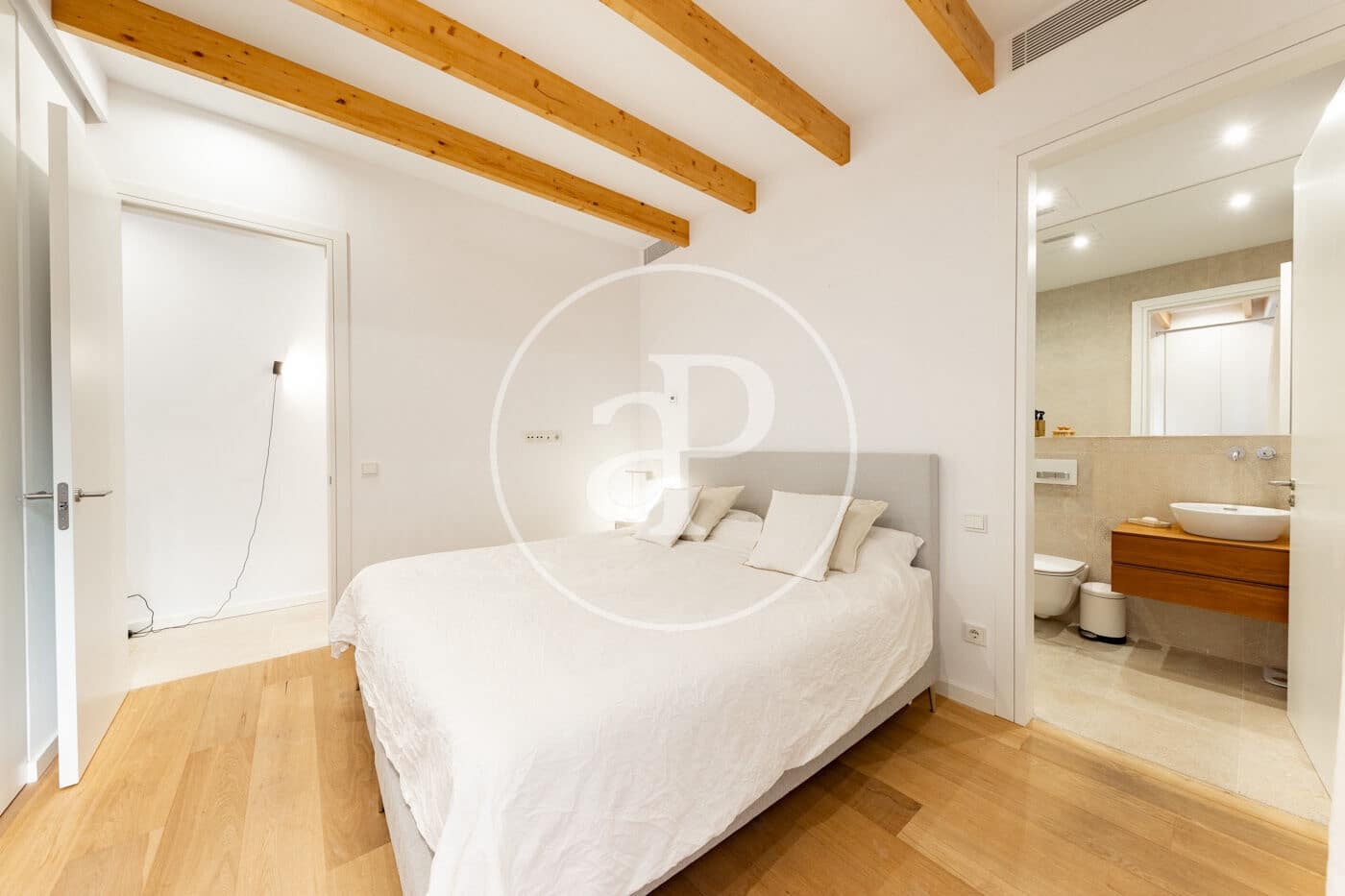 1 bedroom Apartment for rent in Palma de Mallorca - € 1,600 (Ref: 9137392)