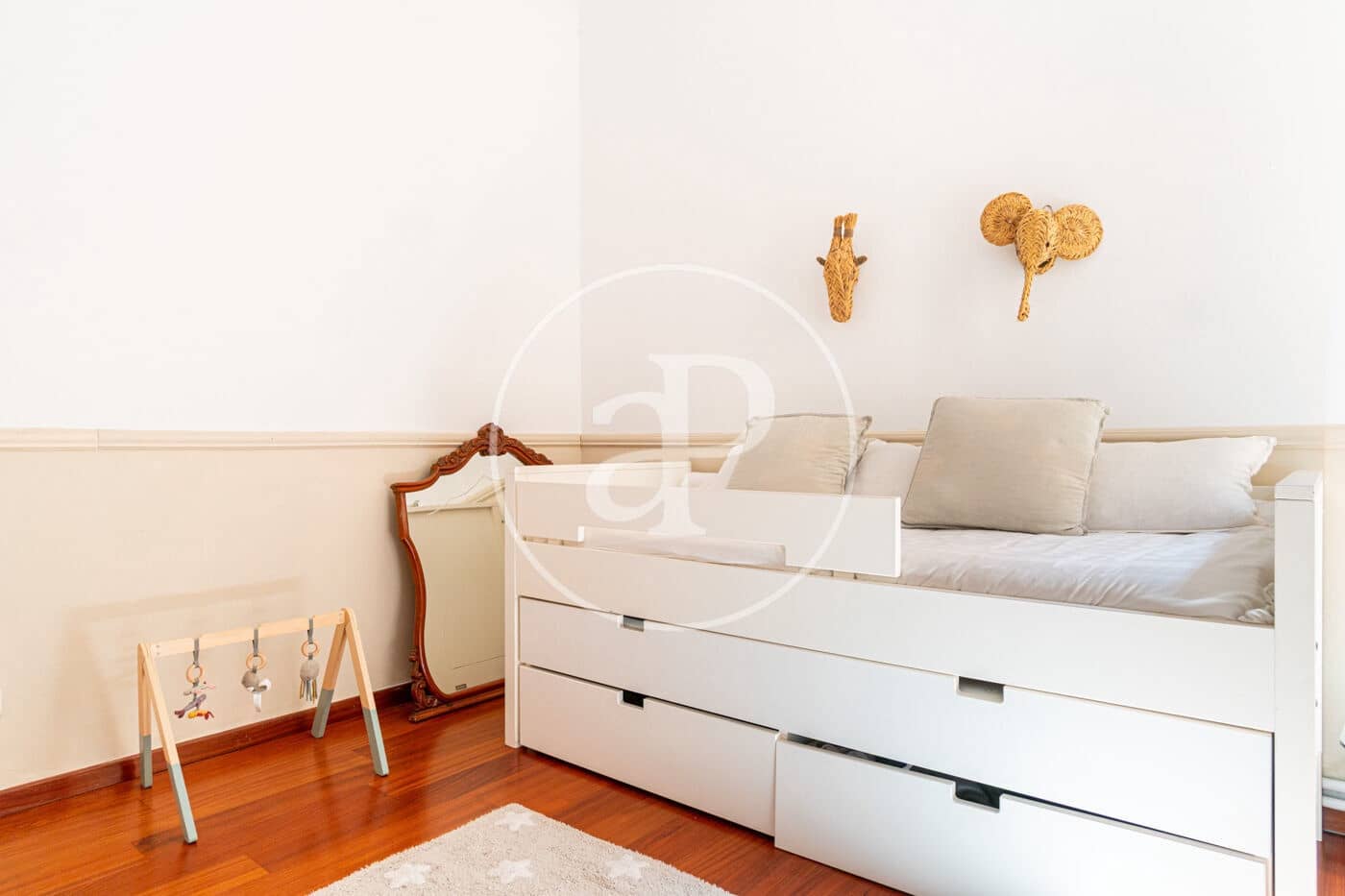6 bedroom Apartment for rent in Palma de Mallorca with garage - € 3,800 (Ref: 9142863)