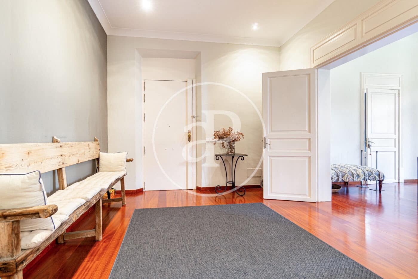 6 bedroom Apartment for rent in Palma de Mallorca with garage - € 3,800 (Ref: 9142863)