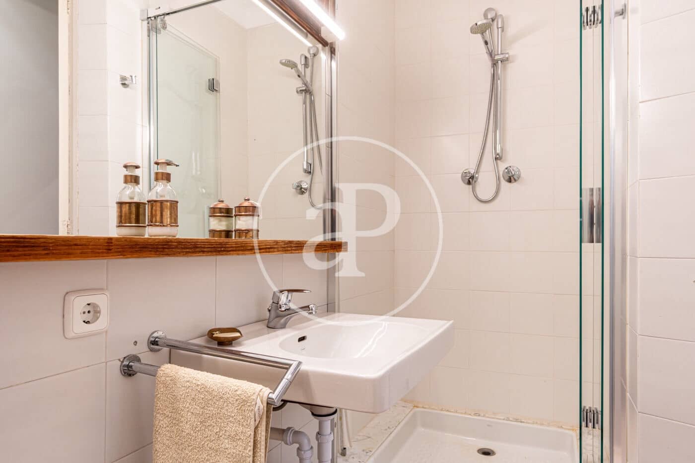 6 bedroom Apartment for rent in Palma de Mallorca with garage - € 3,800 (Ref: 9142863)