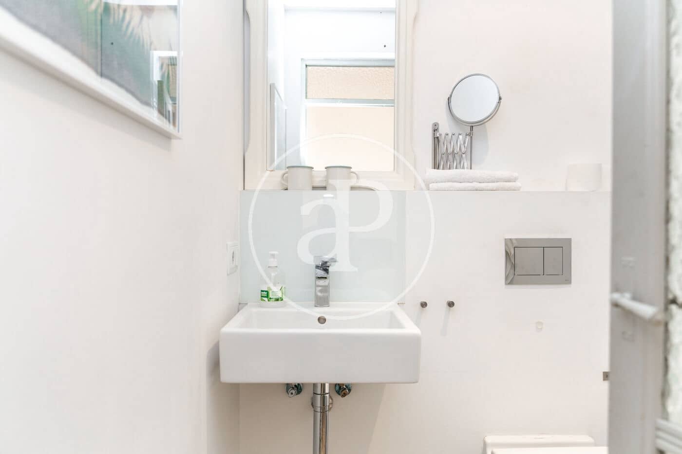 Apartamento de 2 habitaciones en Palma de Mallorca en alquiler - 1.950 € (Ref: 9183882)