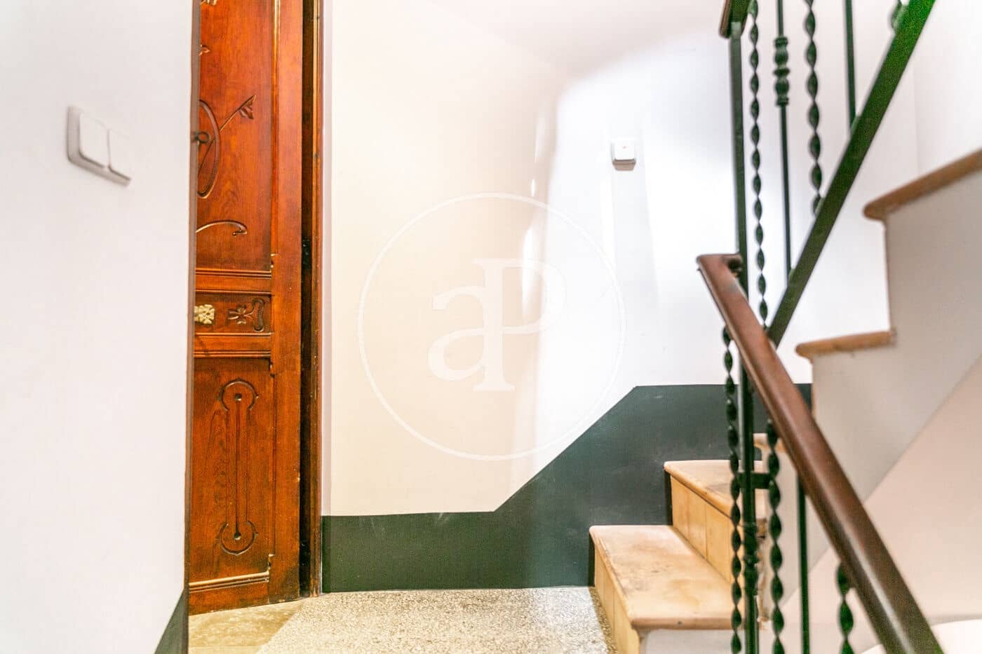 Apartamento de 2 habitaciones en Palma de Mallorca en alquiler - 1.950 € (Ref: 9183882)