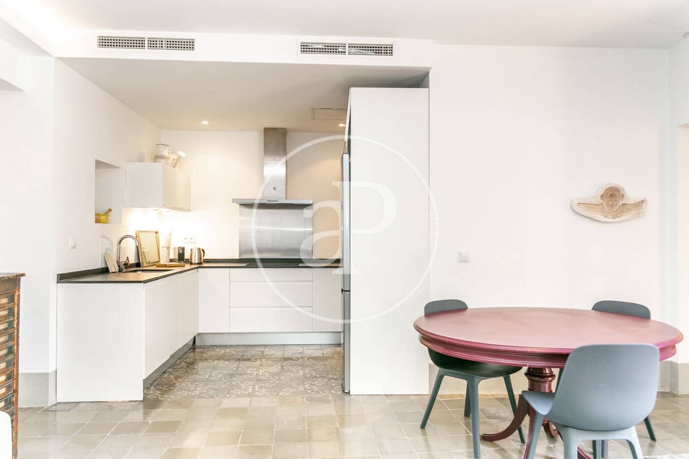 Apartamento de 2 habitaciones en Palma de Mallorca en alquiler - 1.950 € (Ref: 9183882)