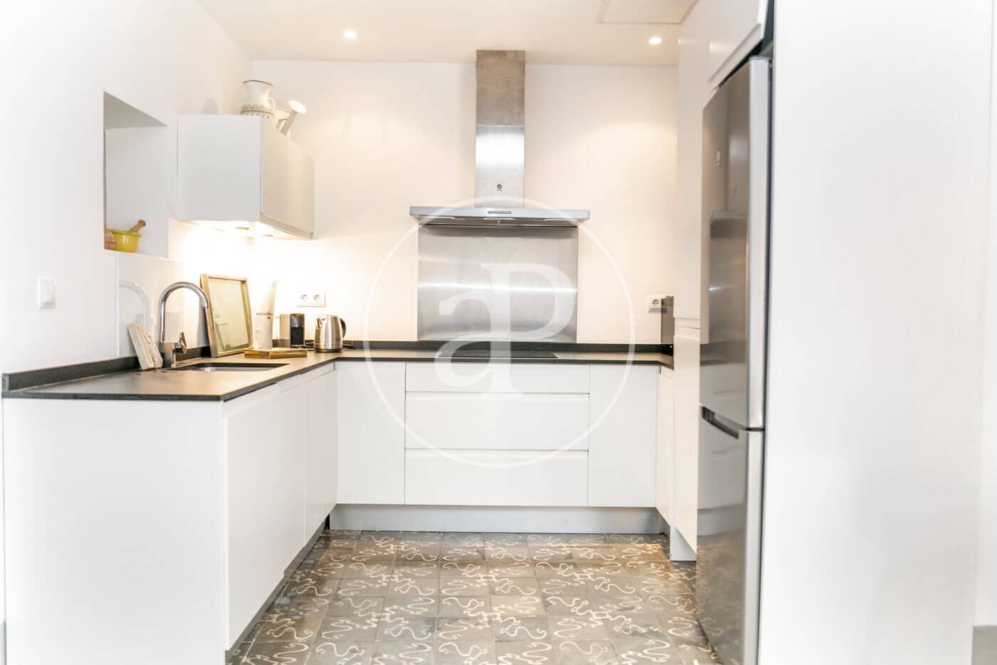 Apartamento de 2 habitaciones en Palma de Mallorca en alquiler - 1.950 € (Ref: 9183882)