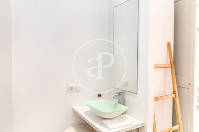 2 bedroom Apartment for rent in El Sindicat, Palma de Mallorca - € 1,950 (Ref: 9183882)