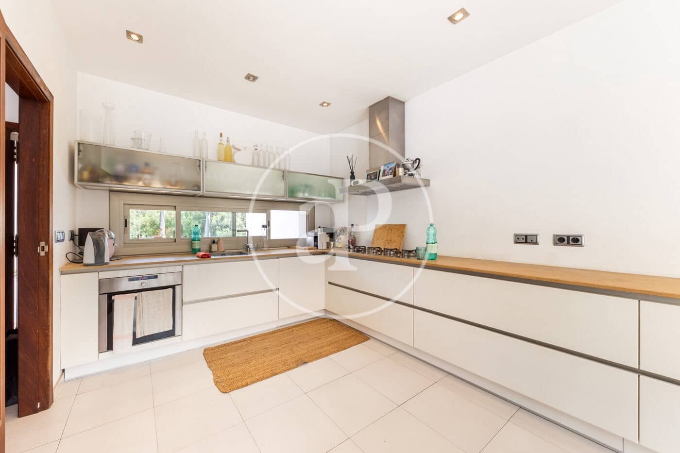 3 soveværelse Villa til salg i Genova med swimmingpool - € 1.395.000 (Ref: 9192570)