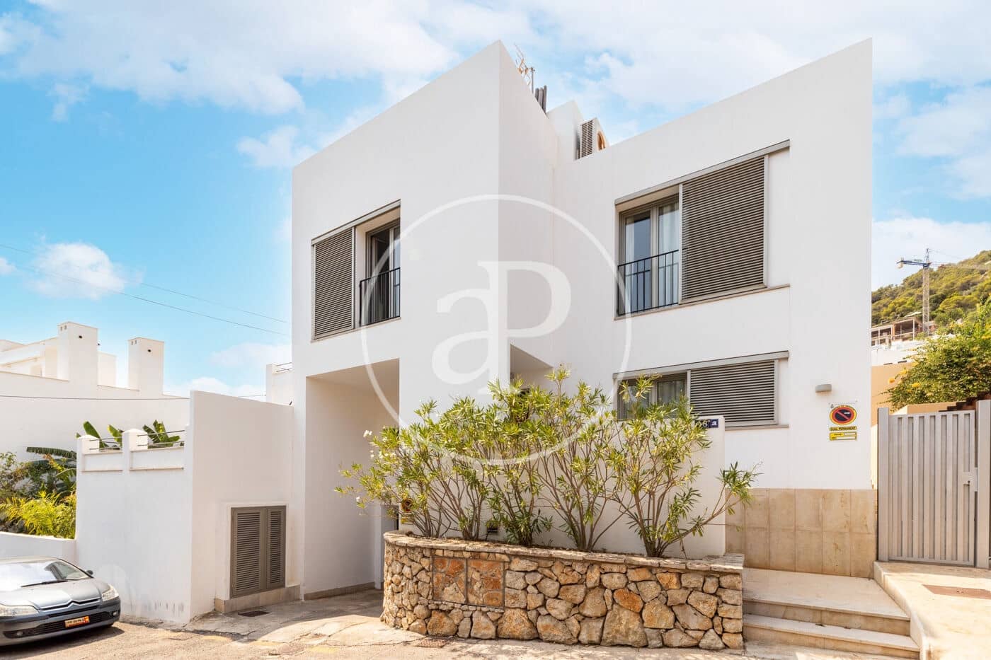 3 soveværelse Villa til salg i Genova med swimmingpool - € 1.395.000 (Ref: 9192570)