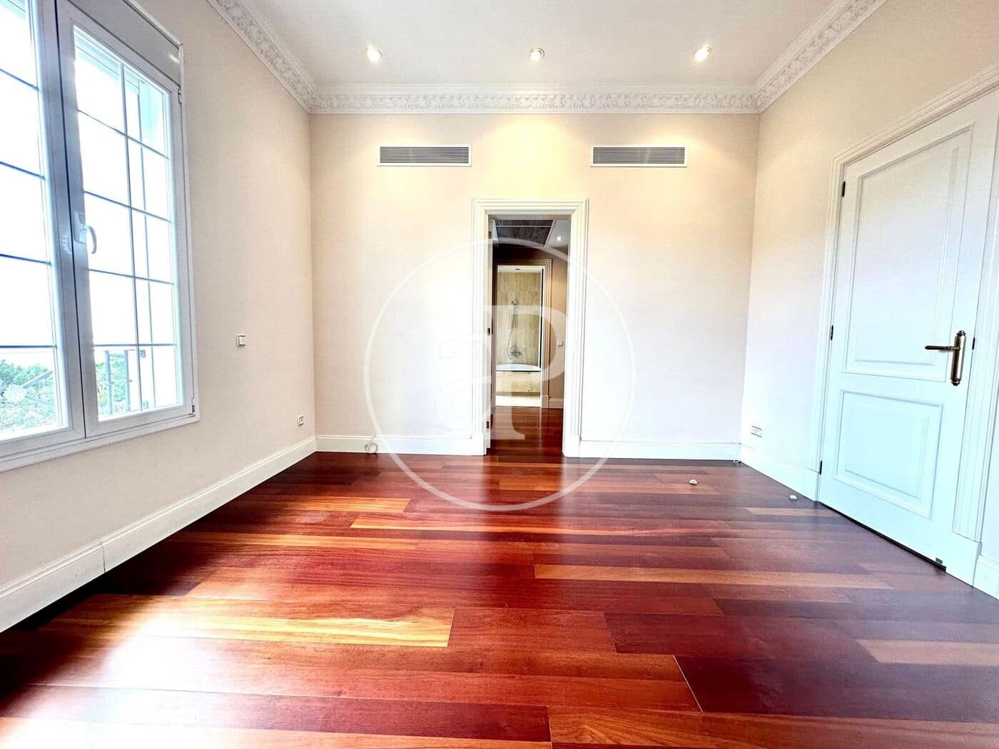 5 bedroom Villa for rent in Calvia with pool - € 8,500 (Ref: 9192571)