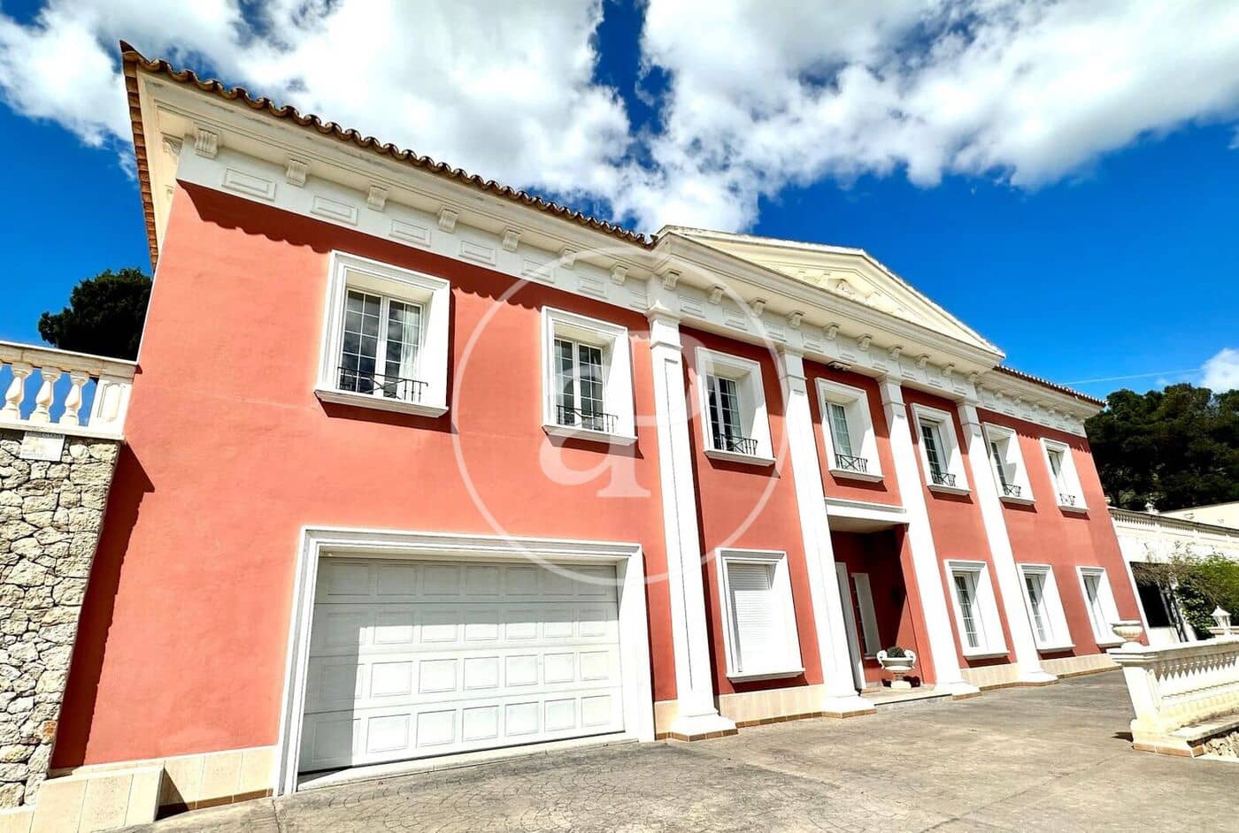 5 bedroom Villa for rent in Calvia with pool - € 8,500 (Ref: 9192571)