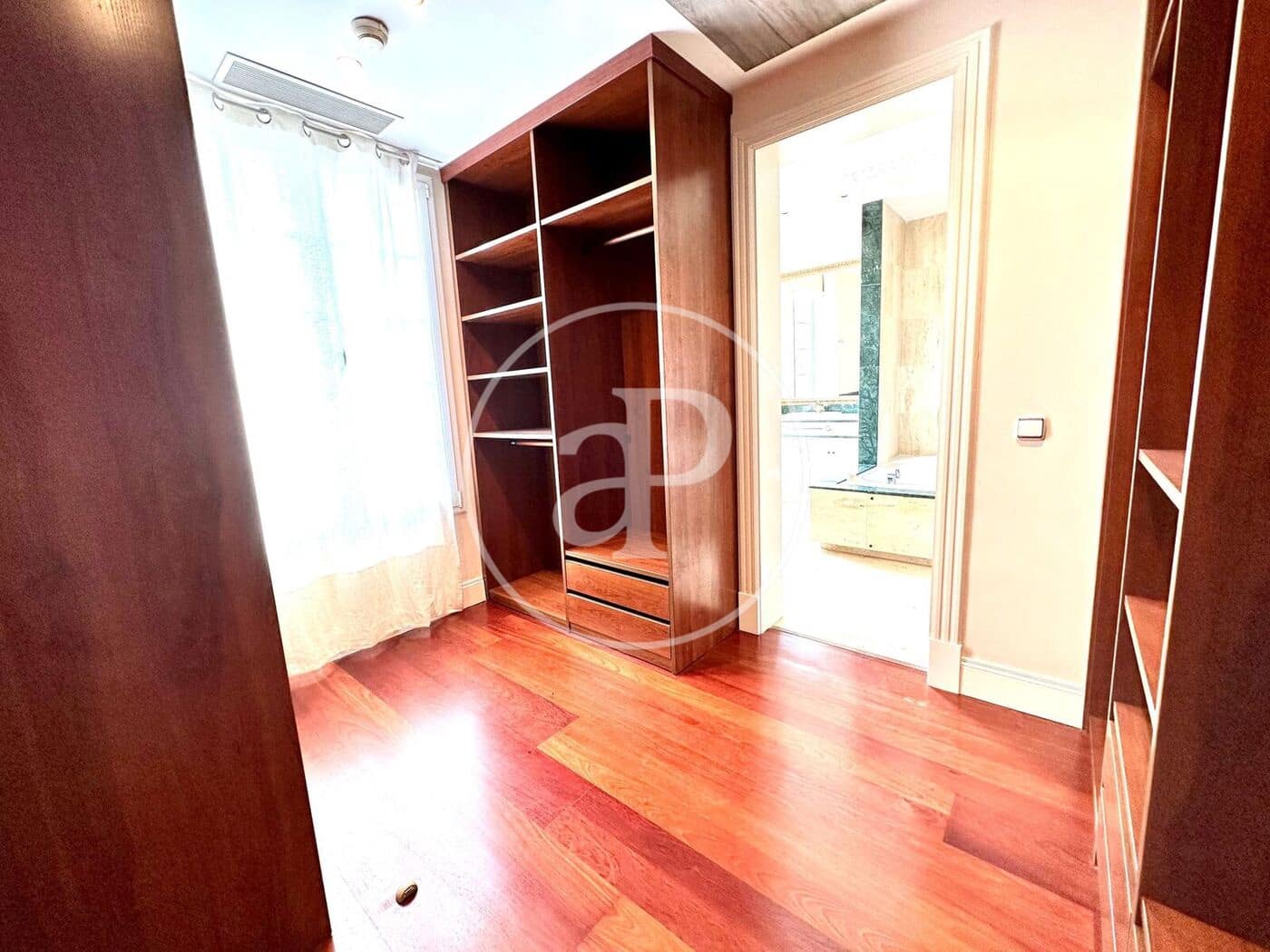 5 bedroom Villa for rent in Calvia with pool - € 8,500 (Ref: 9192571)