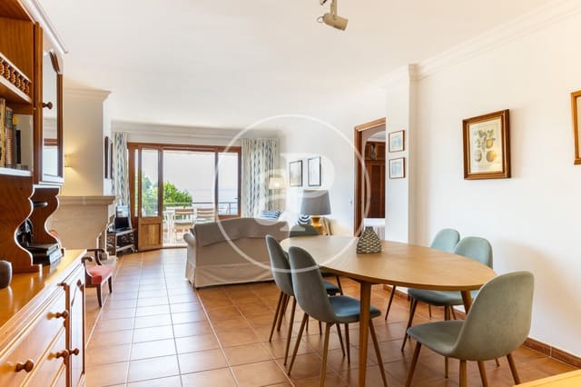 3 slaapkamer Appartement te huur in Alcúdia - € 2.000 (Ref: 9206817)