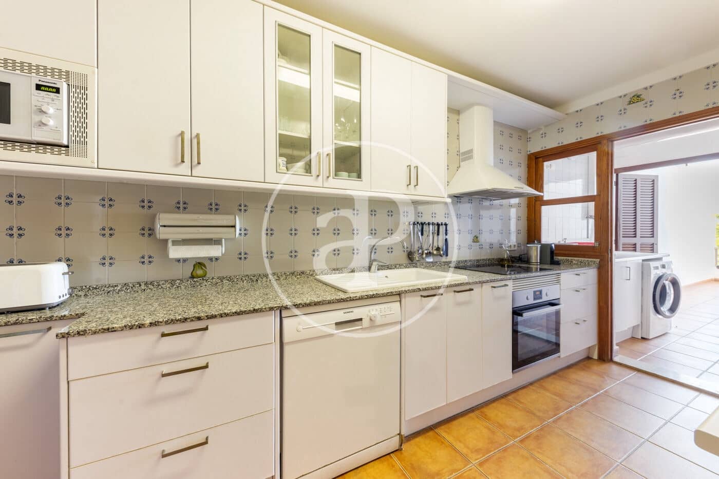 3 slaapkamer Appartement te huur in Alcudia - € 2.000 (Ref: 9206817)