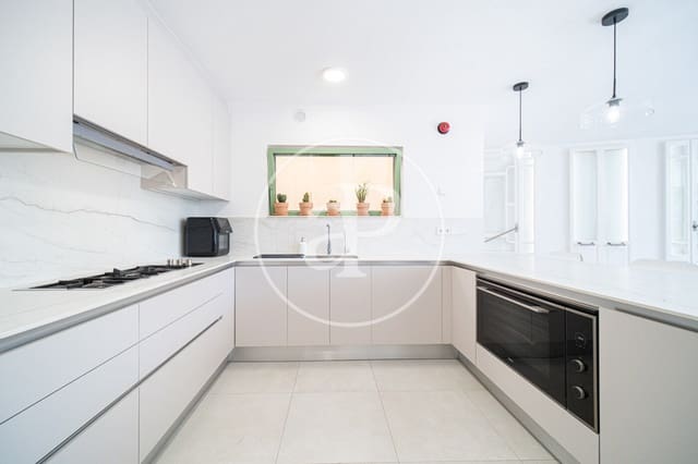 5 bedroom Apartment for rent in La Bonanova, Palma de Mallorca with pool - € 4,500 (Ref: 9217757)