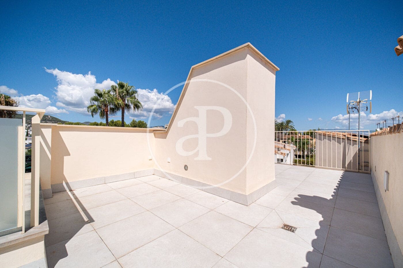 5 bedroom Apartment for rent in Palma de Mallorca with pool - € 4,500 (Ref: 9217757)