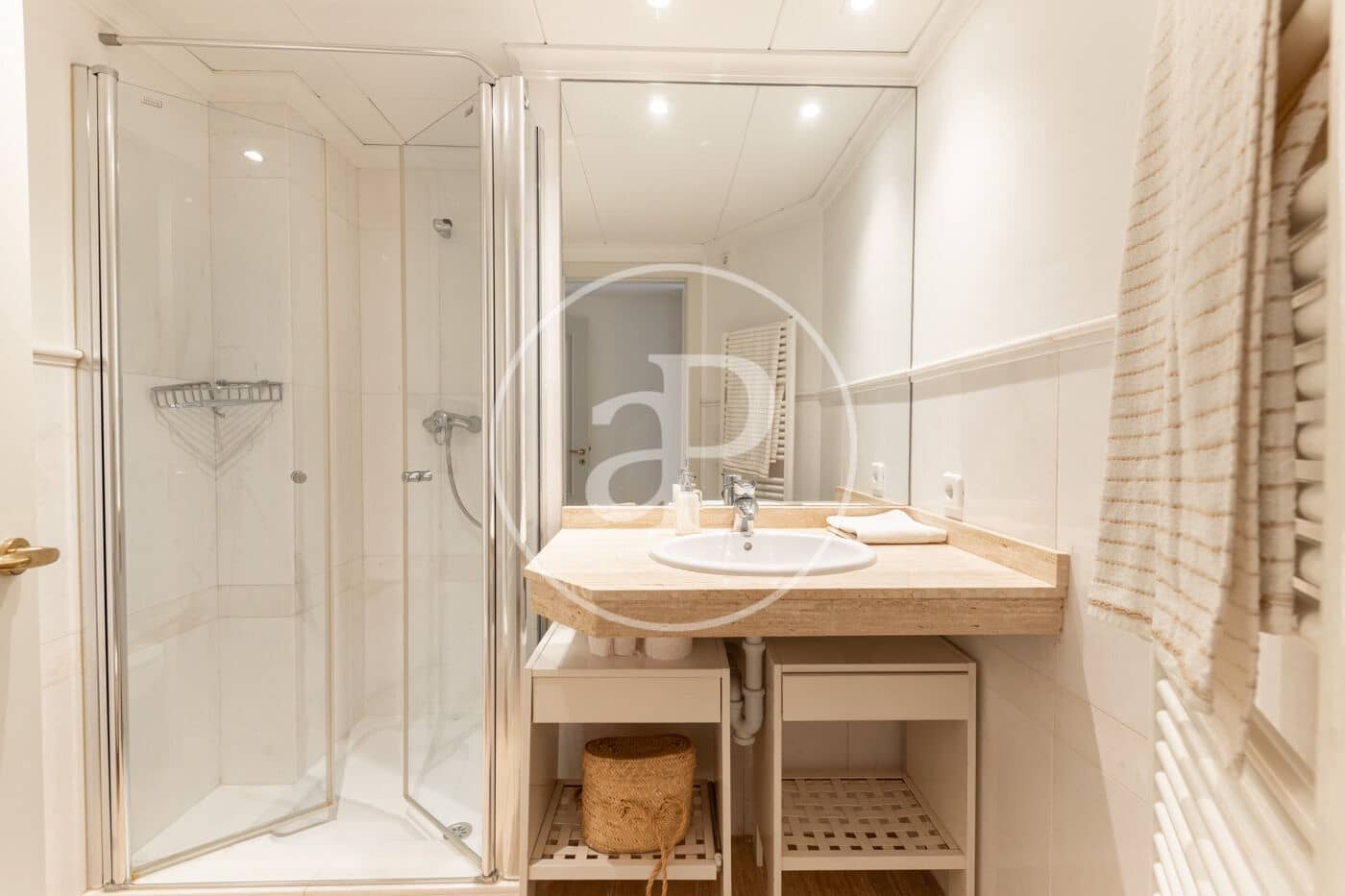 3 soverom Leilighet til leie i Llucmajor med svømmebasseng - € 3 800 (Ref: 9232916)