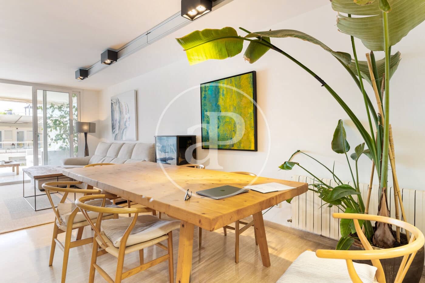 3 soverom Leilighet til leie i Llucmajor med svømmebasseng - € 3 800 (Ref: 9232916)